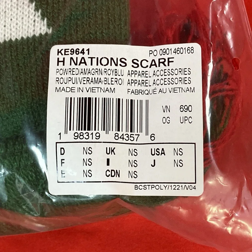 1 - Adidas FIFA 2026 World Cup Nations Scarf / Futbol Soccer